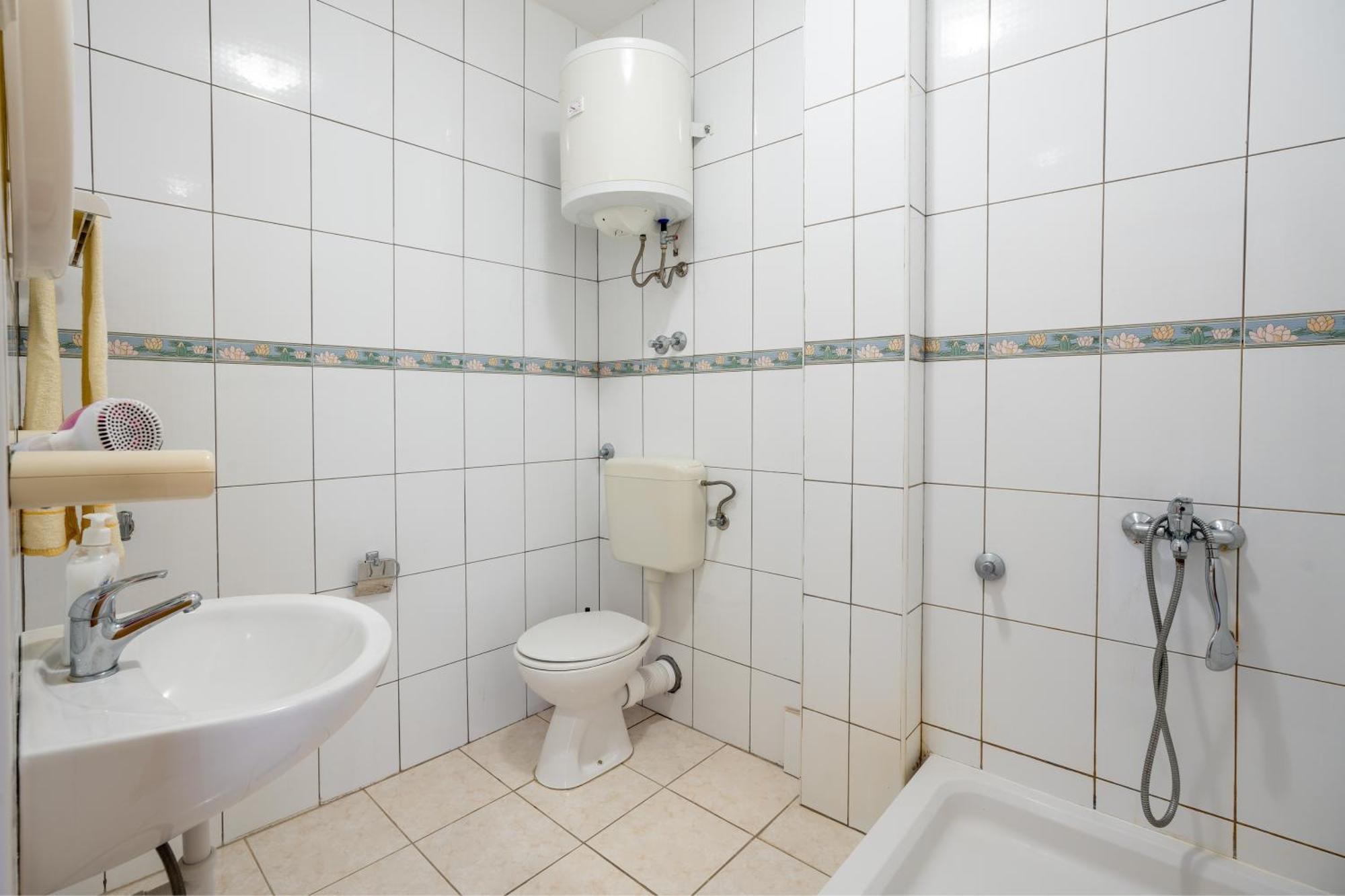 Apartments And Rooms Breeze Neum Esterno foto