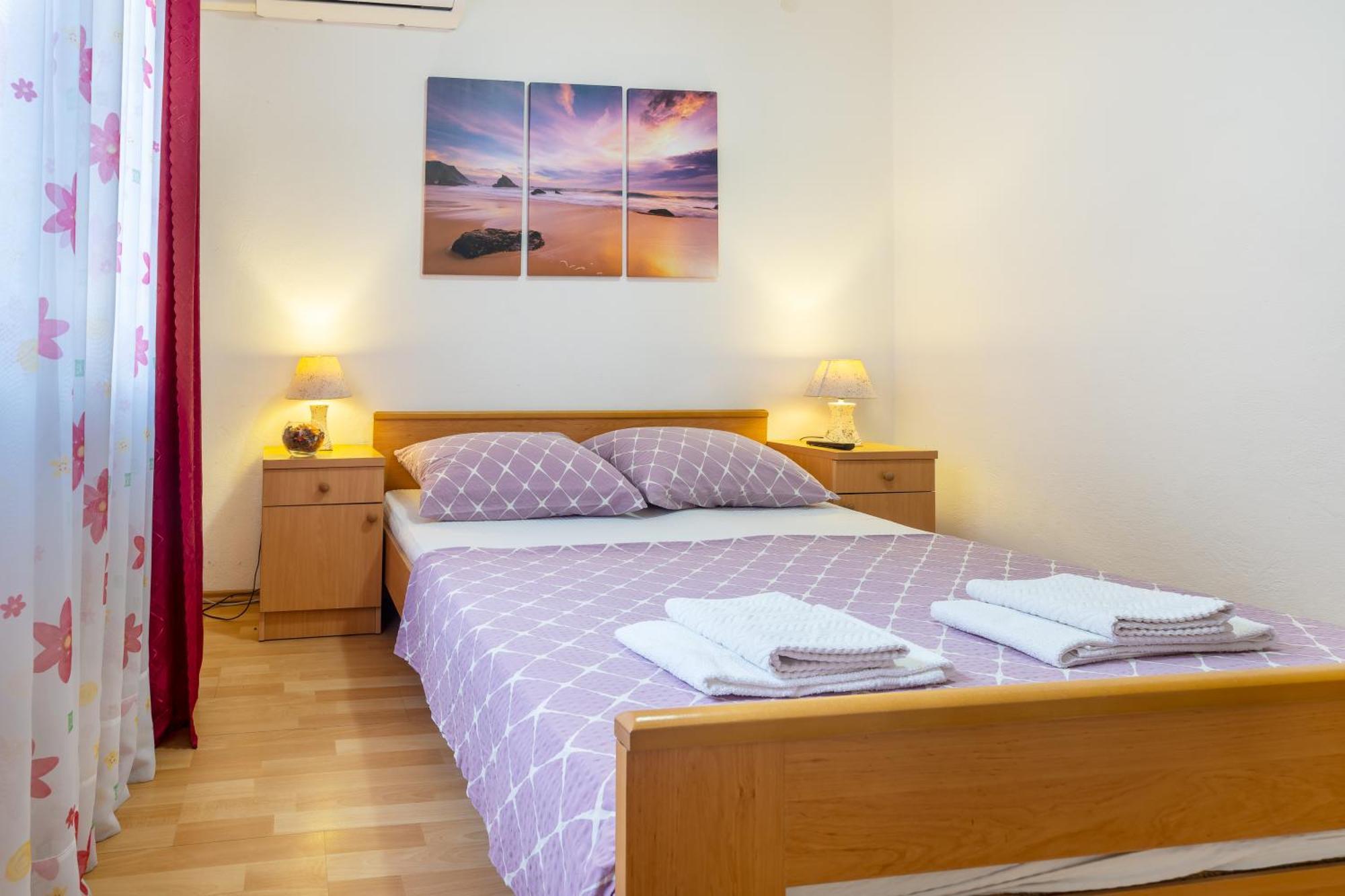 Apartments And Rooms Breeze Neum Esterno foto